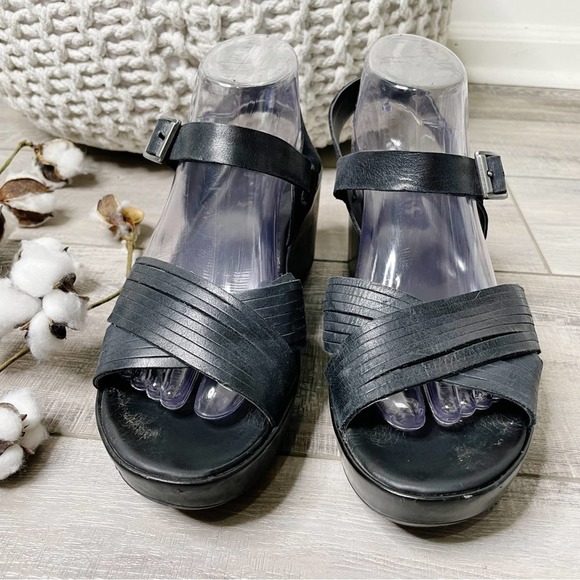 Korks Martinique Quarter Strap Leather Wedge Sandals Black Size 9M - Picture 3 of 8